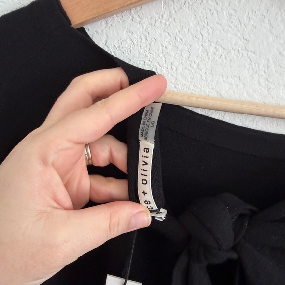 Alice + Olivia Sweater Tie Back Large NWT Black - Picture 4 of 6